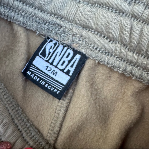 NBA 12 months baby boy two piece sweatshirt and pants - Picture 2 of 2